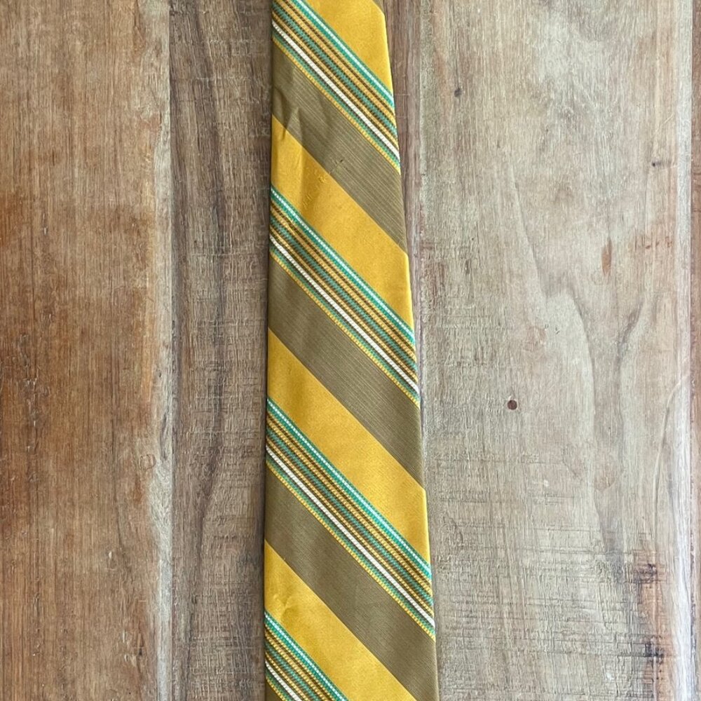 VINTAGE Luxury Men's Neck Tie Styled by Count Corsetti 53"